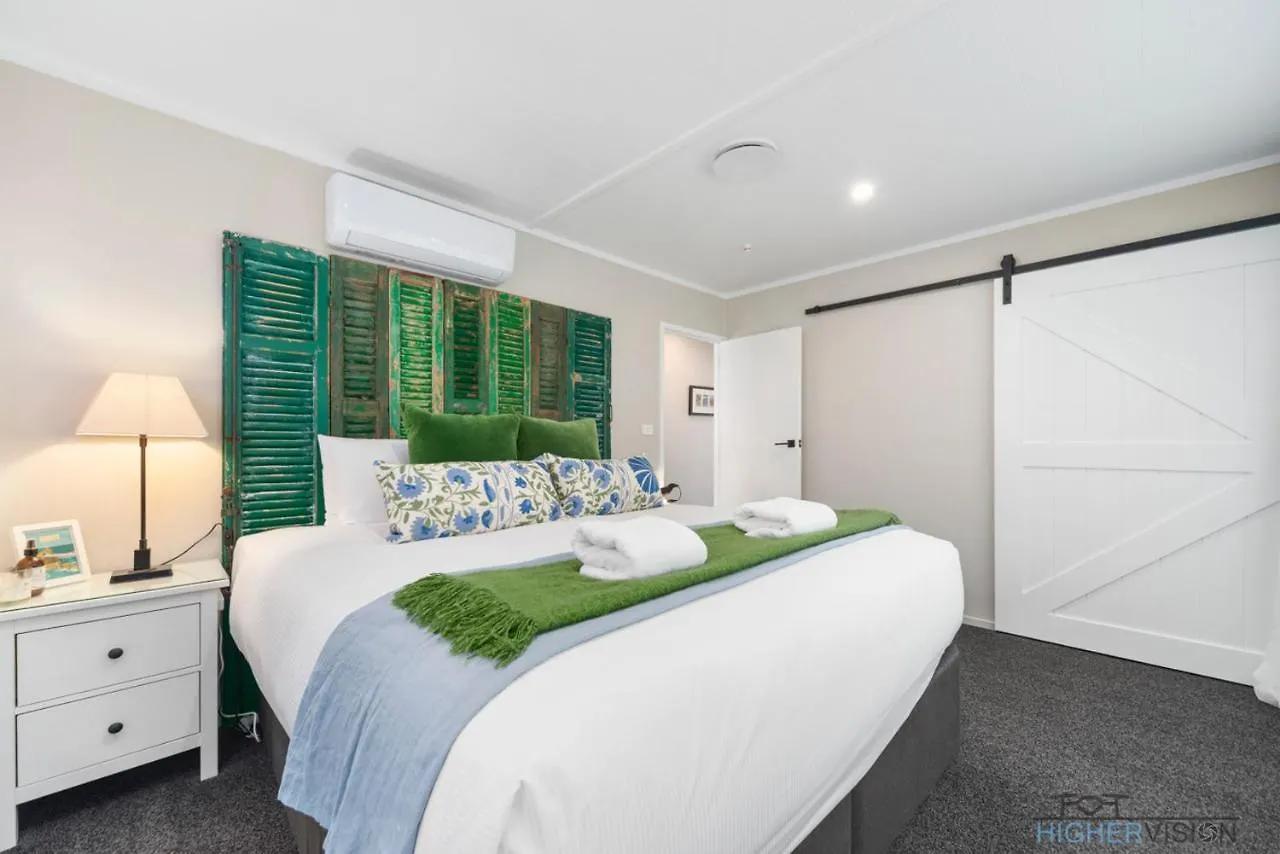 Holiday home La Petite Maison - Taupo