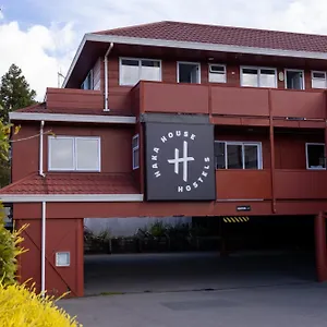 Haka House Таупо